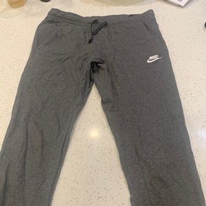 Nike Gray jogger pants, NWT